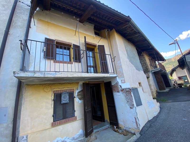 Trilocale in Vendita a Val della Torre, 43'000€, 45 m²