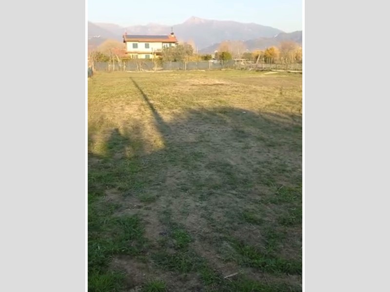 Terreno agricolo in Vendita a Pietrasanta, zona pietrasanta, 89'000€, 3570 m²