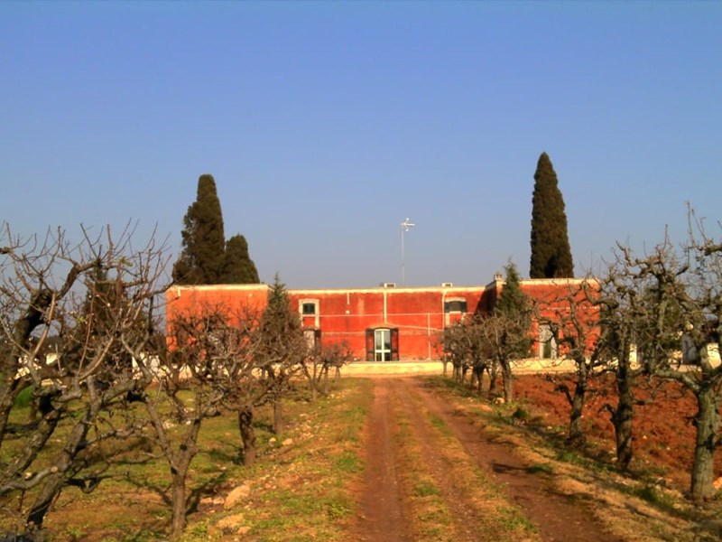 Villa in Vendita a Copertino, 420'000€, 497 m²