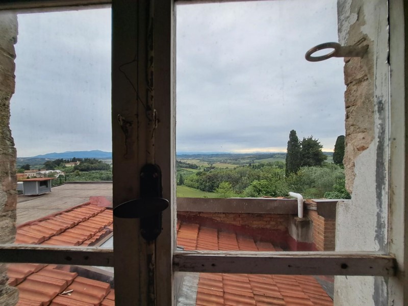 Appartamento in Vendita a Peccioli, 65'000€, 110 m²