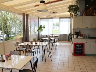 Attività commerciale in Vendita a Cascina, zona Navacchio, 30'000€, 100 m²