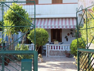 Bilocale in Affitto a Melendugno, zona Torre Saracena, 53 m²