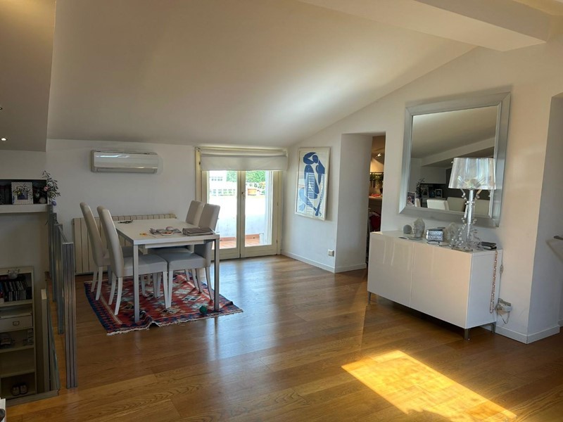 Appartamento in Vendita a Massa, 205'000&euro;, 120 m², arredato