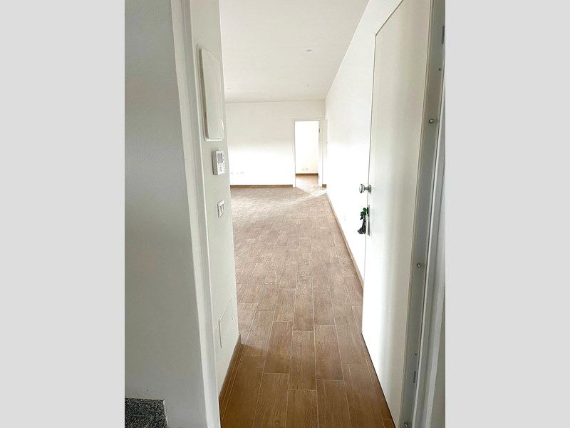 Trilocale in Vendita a Modena, zona Villaggio Artigiano, 270'000€, 140 m²