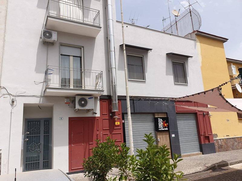 Trilocale in Affitto a Frattamaggiore, zona Piazza Risorgimento , 600€, 60 m²