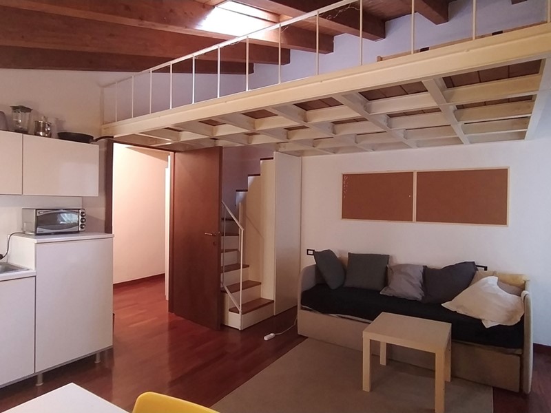 Monolocale in Affitto a Milano, 750€, 40 m², arredato