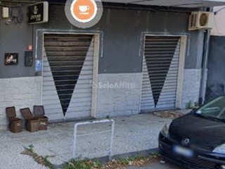 Capannone in Affitto a Reggio Calabria, zona Via Galileo Galilei, 430€, 50 m²