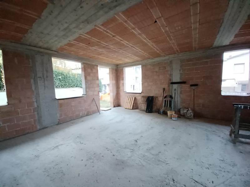 Casa Indipendente in Vendita a Vinci, 310'000€, 180 m², con Box