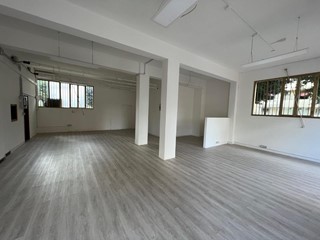 Immobile commerciale in Affitto a Montelupo Fiorentino, 900€, 100 m²