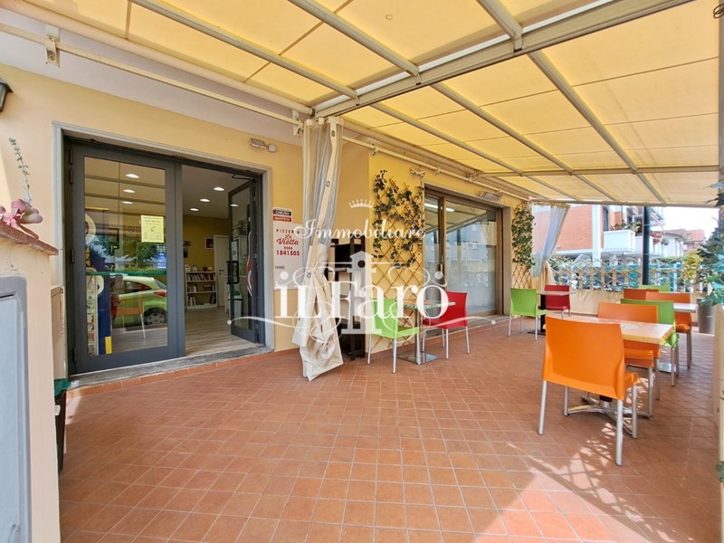 Negozio in Vendita a Viareggio, 45'000€, 50 m²