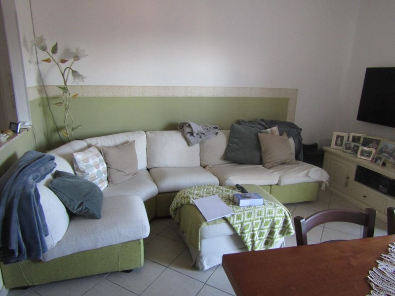 Quadrilocale in Vendita a Carrara, 180'000€, 75 m², arredato