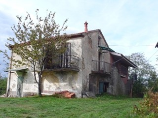 Casa Indipendente in Vendita a Ponzone, 68'000€, 200 m²