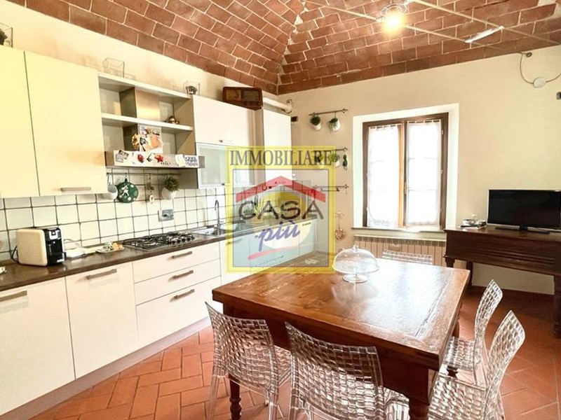 Quadrilocale in Vendita a Cascina, zona Sant'Anna, 205'000€, 100 m²