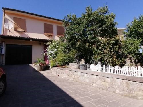 Casa Indipendente in Vendita a Villa Sant'Antonio, 119'000€, 150 m²