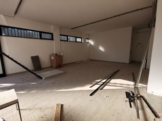 Negozio in Vendita a Fucecchio, 90'000€, 78 m²