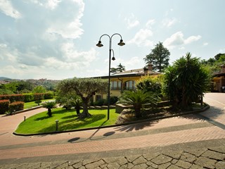 Villa in Vendita a Marino, 620 m²