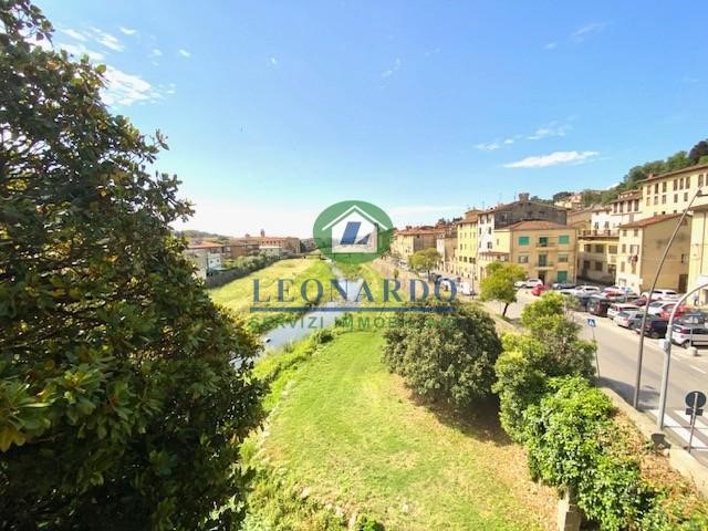 Casa Indipendente in Vendita a Pescia, 185'000€, 110 m², arredato, con Box