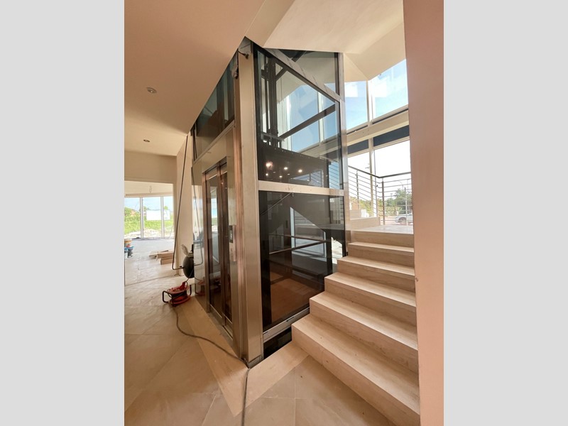 Ufficio in Affitto a Pietrasanta, zona pietrasanta, 1'500€, 60 m²