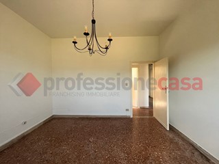 Quadrilocale in Vendita a Cascina, 110'000€, 86 m²