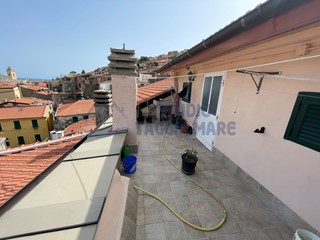Quadrilocale in Vendita a Taggia, zona Arma Di Taggia, 67'000€, 120 m²