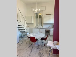 Trilocale in Affitto a Viareggio, 90 m², arredato