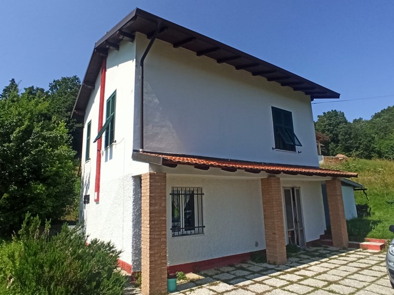 Casa Indipendente in Vendita a Roccaforte Ligure, 130'000€, 70 m²