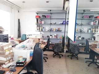 Capannone in Affitto a Modena, 650&euro;, 100 m²