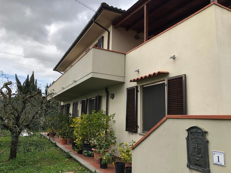 Casa Indipendente in Vendita a San Giuliano Terme, zona Molina di Quosa, 380'000€, 174 m², con Box
