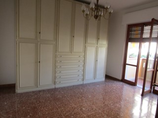 Trilocale in Vendita a Carrara, zona Avenza, 159'000€, 70 m², arredato