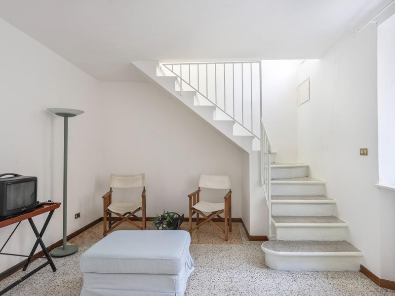 Casa Indipendente in Vendita a Lucca, zona Nozzano San Pietro, 170'000€, 85 m², arredato