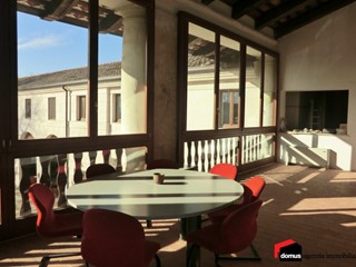 Ufficio in Affitto a Villaverla, 200 m²