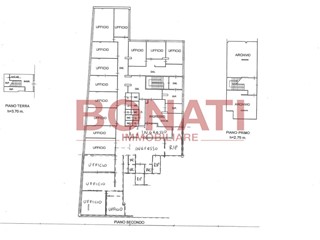 Ufficio in Vendita a Massa, zona Centro, 485'000€, 692 m²