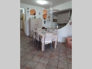 Bilocale in Vendita a Messina, zona Acqualadroni, 35'000€, 50 m², arredato