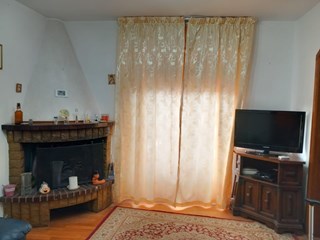 Trilocale in Affitto a Africo, zona  SPIRITO SANTO, 350€, 70 m², arredato