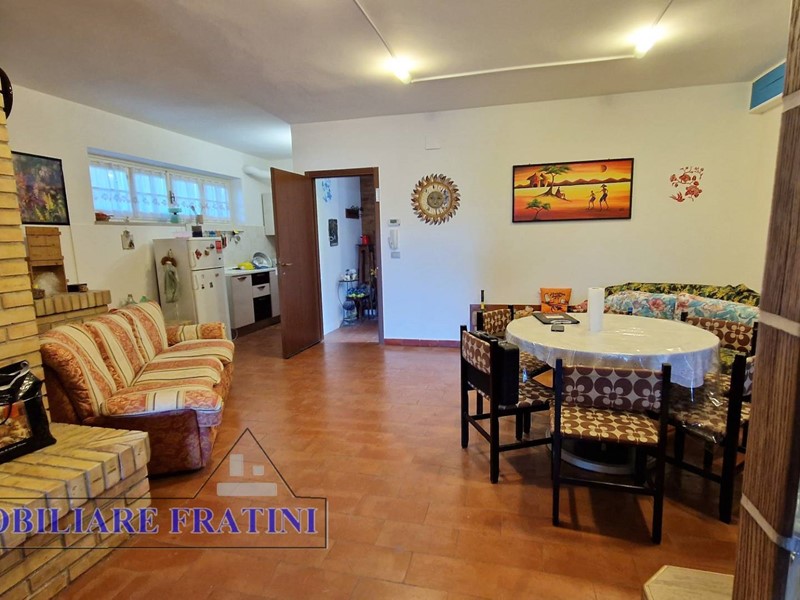 Appartamento in Vendita a Ancarano, 99'000€, 130 m²