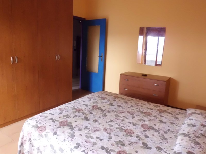 Casa Indipendente in Affitto a Cirò Marina, zona Via Roma, 1'400€, 80 m², arredato