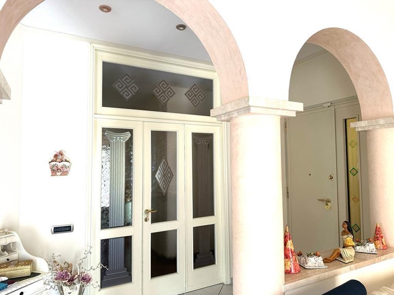 Quadrilocale in Vendita a Vinci, zona Spicchio, 275'000€, 140 m², con Box