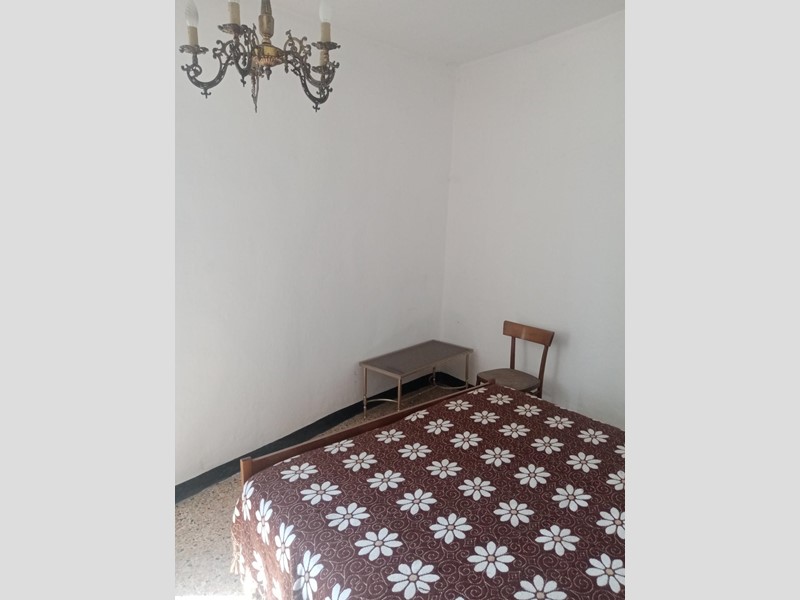 Casa Semi Indipendente in Vendita a Villafranca in Lunigiana, 35'000€, 70 m², arredato