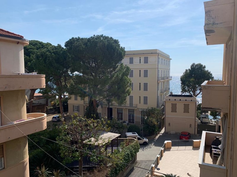 Quadrilocale in Vendita a Alassio, 660'000€, 90 m²