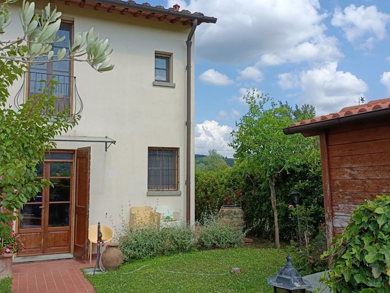 Casale in Vendita a Montespertoli, 348'000€, 140 m²