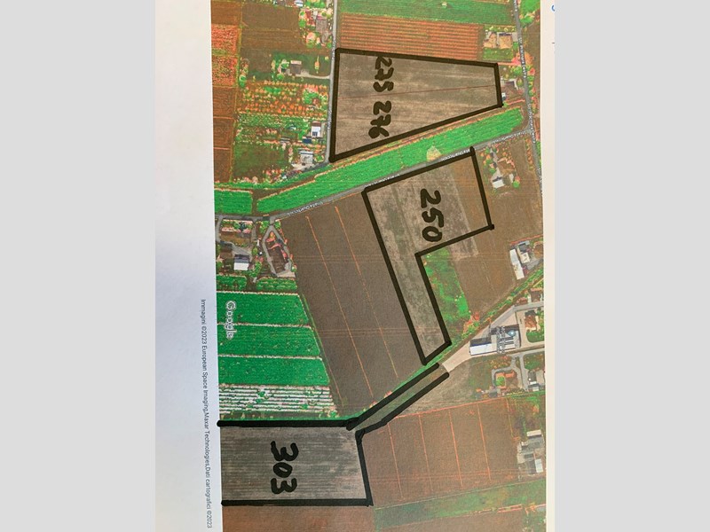 Terreno agricolo in Vendita a Latina, 50'000€, 45.000