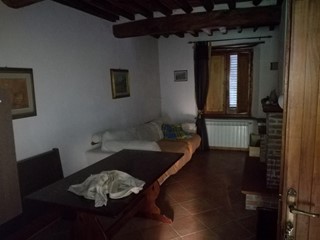 Quadrilocale in Vendita a Borgo a Mozzano, zona Cerreto, 60'000&euro;, 60 m²