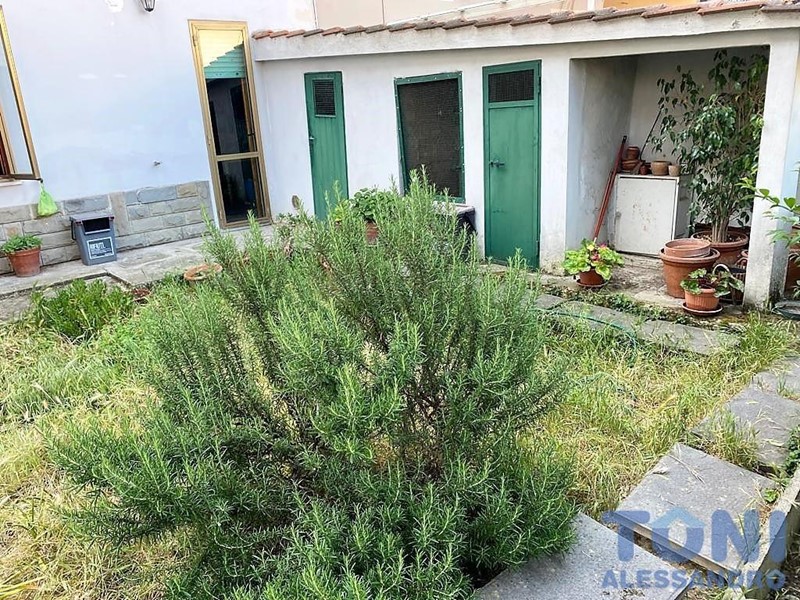 Villetta a schiera in Vendita a Empoli, 350'000€, 150 m², con Box