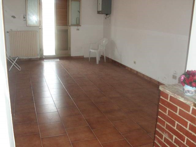 Trilocale in Vendita a Cascina, zona San Frediano a Settimo, 95'000€, 80 m²