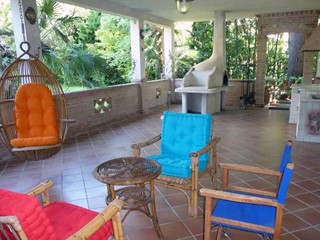 Villa bifamiliare in Vendita a Sarzana, zona Sarzanello, 380'000&euro;, 245 m²
