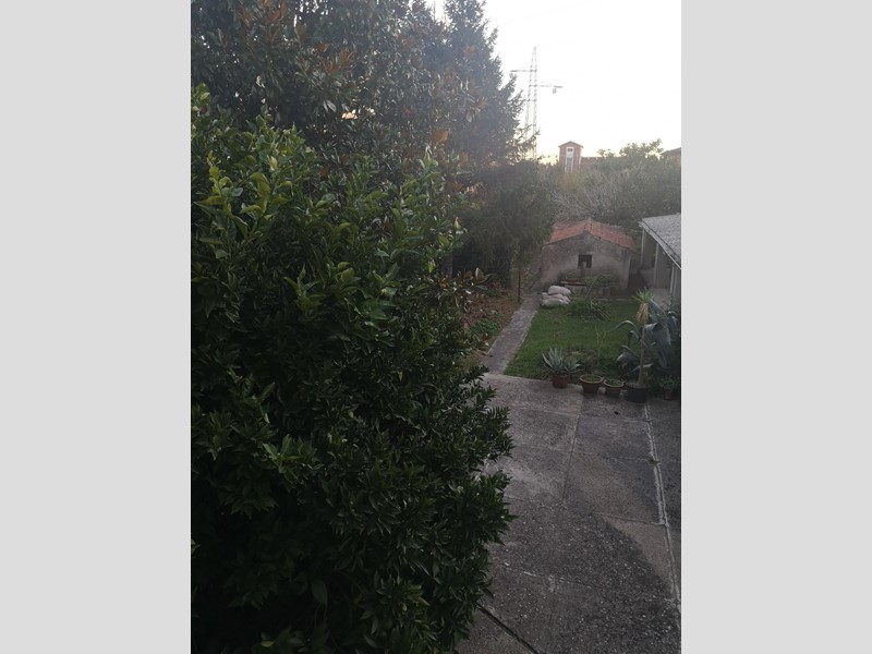 Villa bifamiliare in Vendita a Cascina, 370'000€, 188 m², con Box