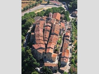 Appartamento in Vendita a Monteverdi Marittimo, zona Canneto, 165'000€, 139 m², arredato, con Box