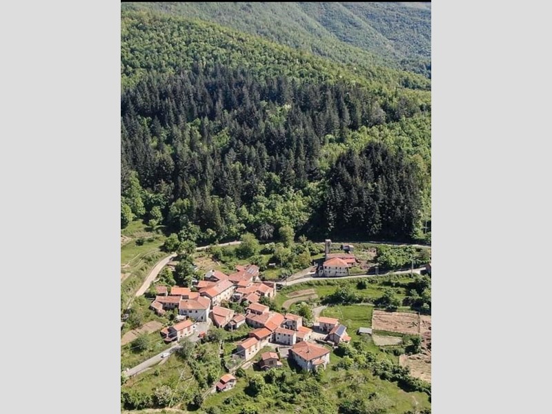 Casa di corte in Vendita a Fivizzano, 60'000€, 45 m², arredato