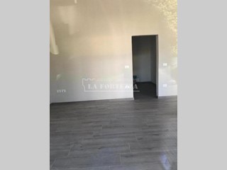 Negozio in Affitto a Pisa, 1'000€, 40 m²