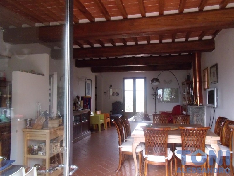 Casale in Vendita a Montespertoli, 348'000€, 120 m²